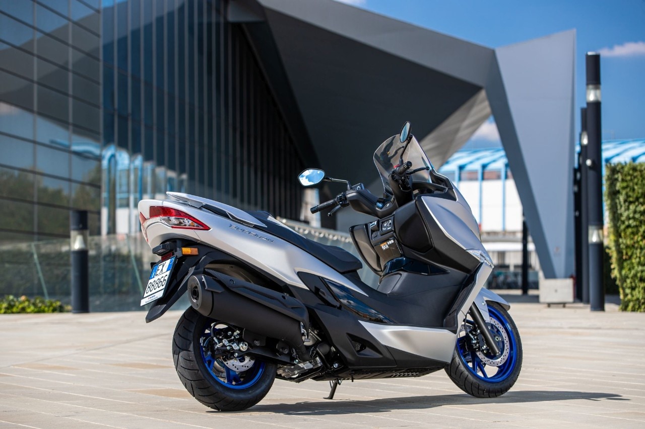 Suzuki Burgman 400: la STORIA continua!